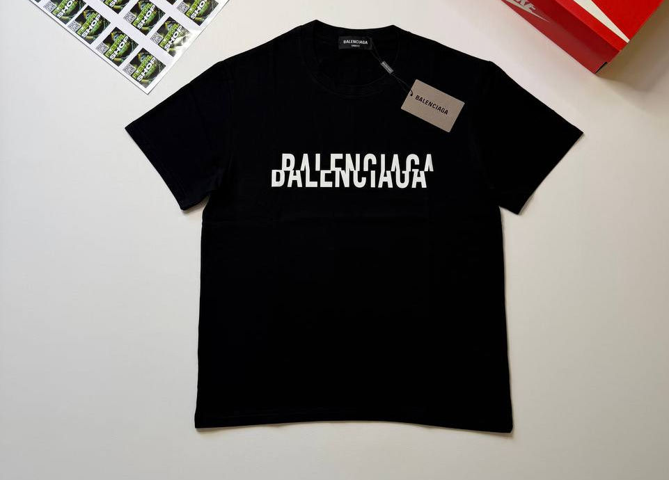 Tricou Balenciaga Mărimi: S, M, L foto 0