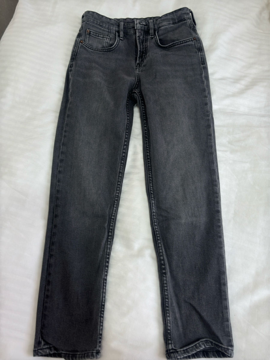 Vand blugi Levis ,Guess și Massimo Dutti foto 8