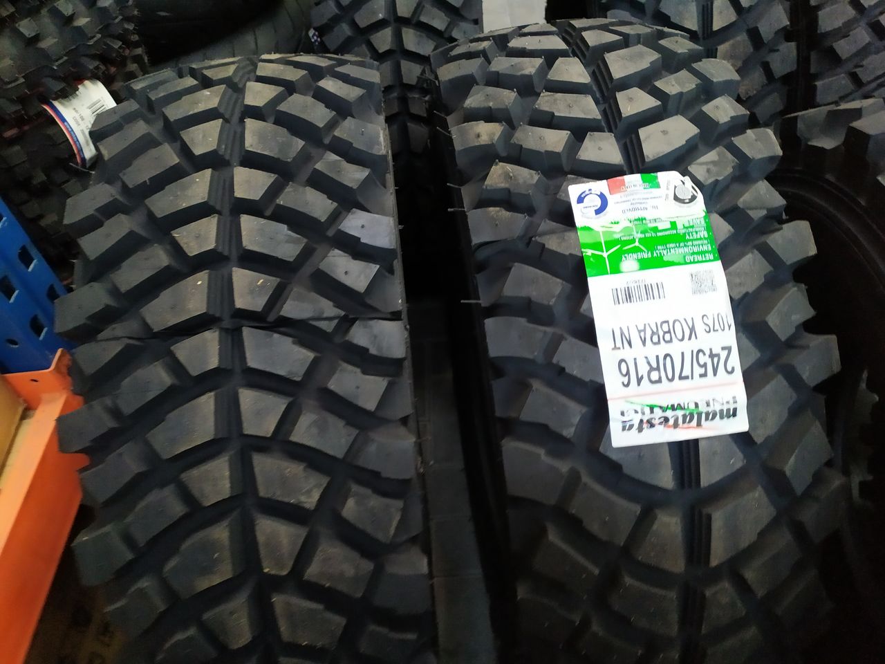 205/80r16 215/65r16  195/80r15  205/70r15  malatesta italia  northena portugalia p/u NIVA УАЗ foto 0