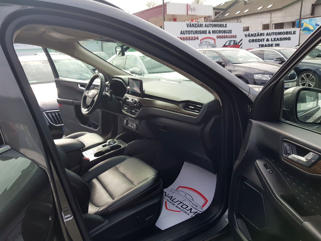 Ford Escape foto 6