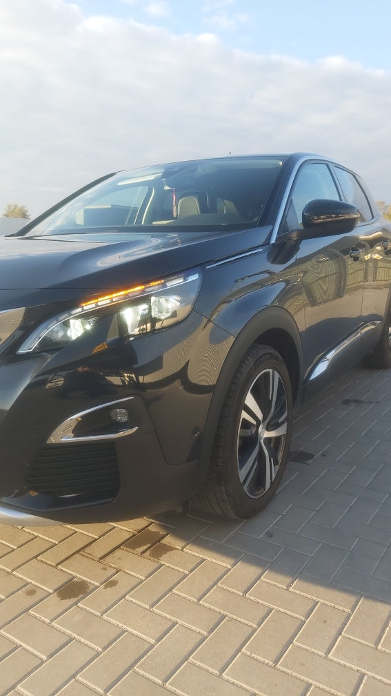 Peugeot 3008 foto 0