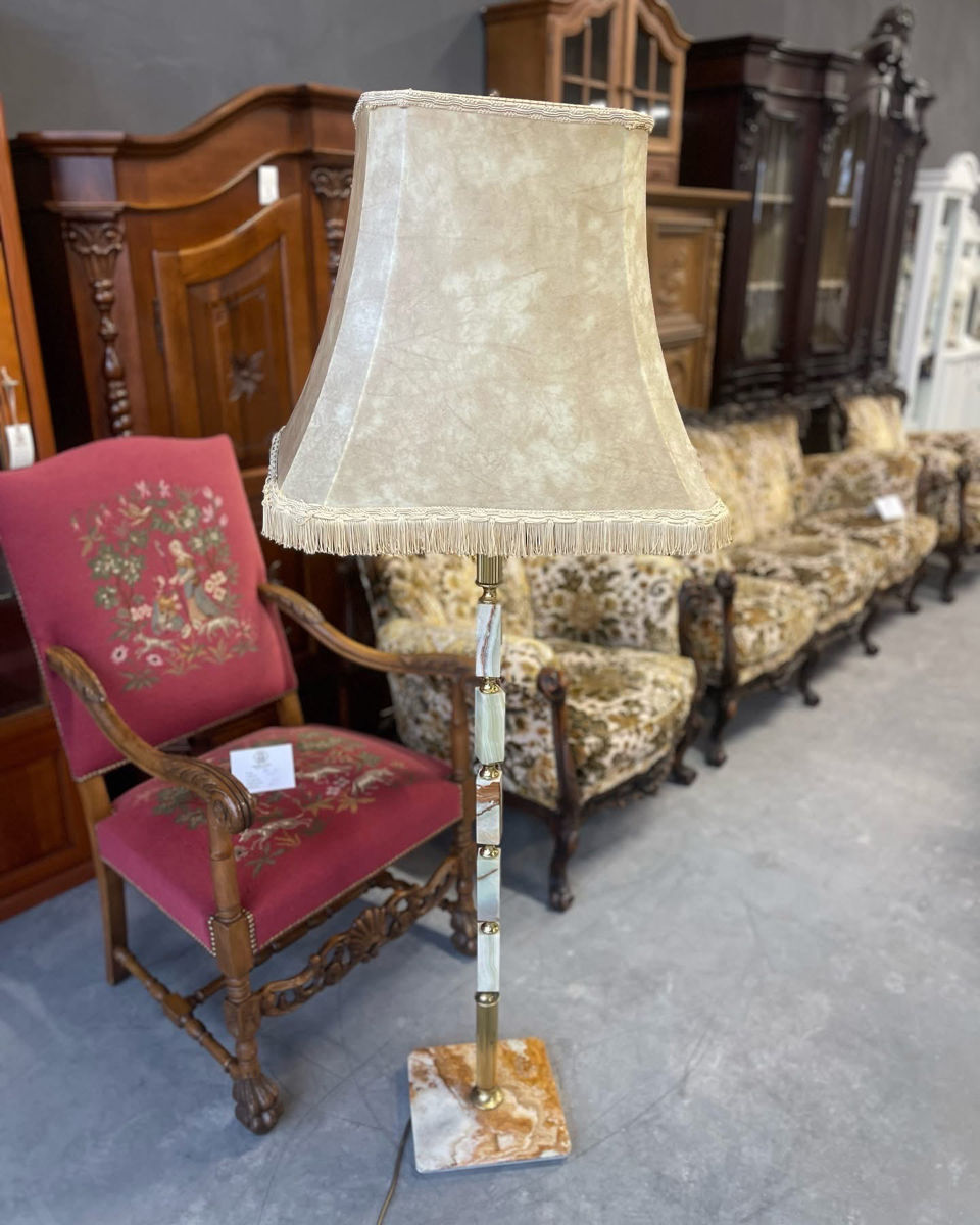 Lampa de podea  foto 2