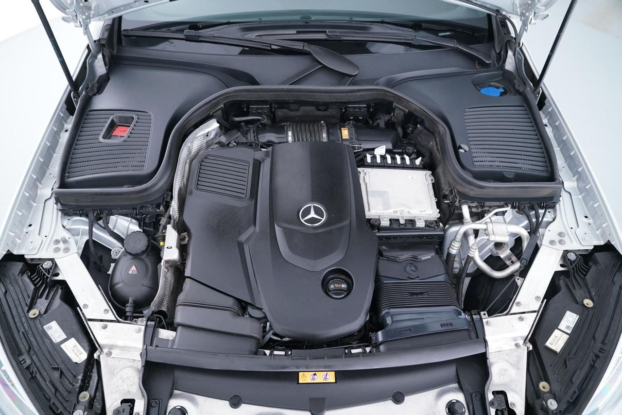 Mercedes GLC foto 11