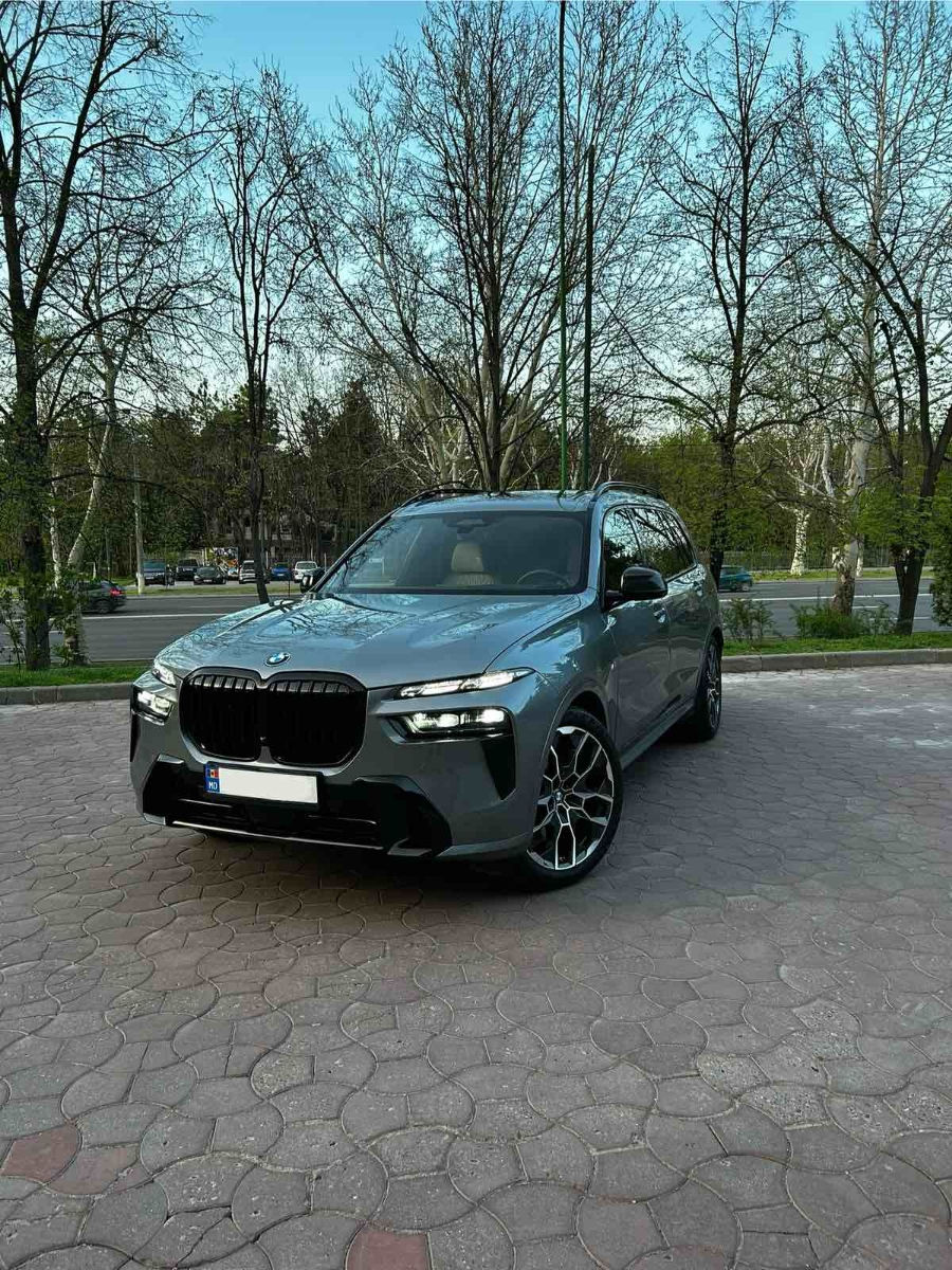 BMW X7 foto 0