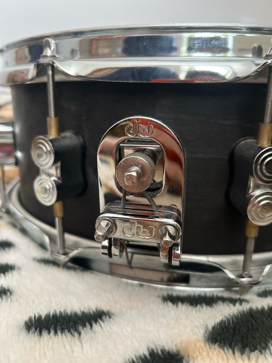 DW PDP 14”x5,5” Black Wax Snare (Toba Mica) foto 3