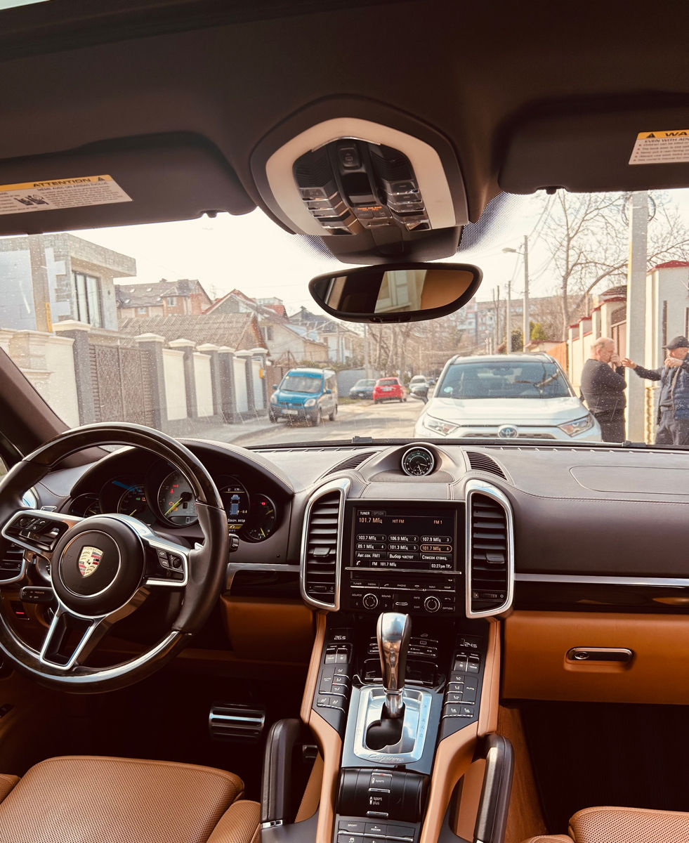 Porsche Cayenne foto 7