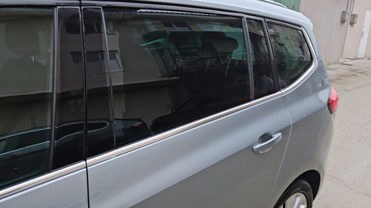 Dezmembrez Opel  Zafira C 2.0 CDTI  2014 foto 2