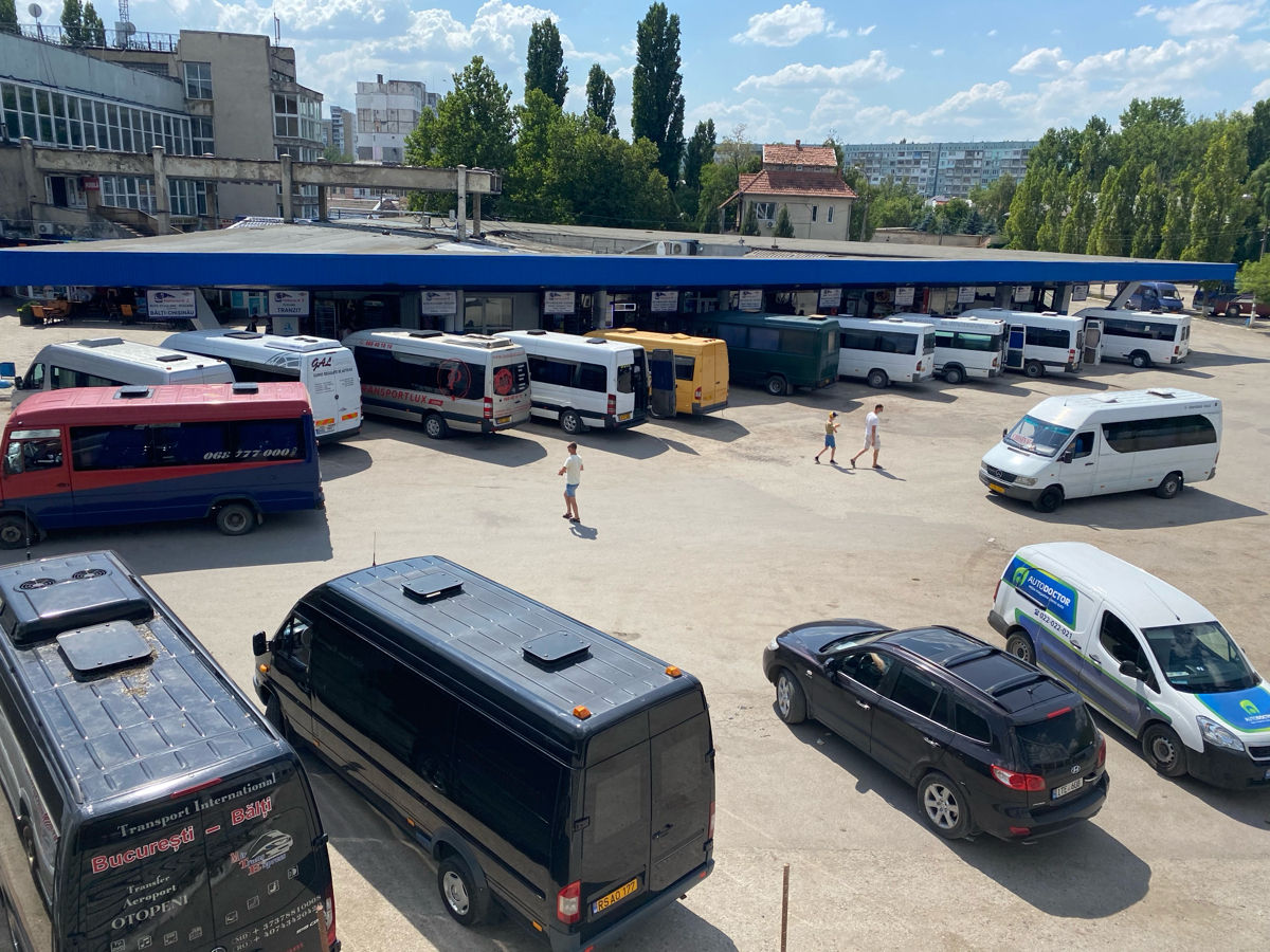 Clădire comercială la Autogara din Bălți !!! foto 6