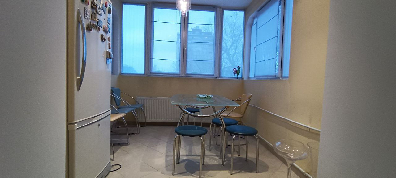 Apartament cu 2 camere, 55 m², Centru, Chișinău foto 3