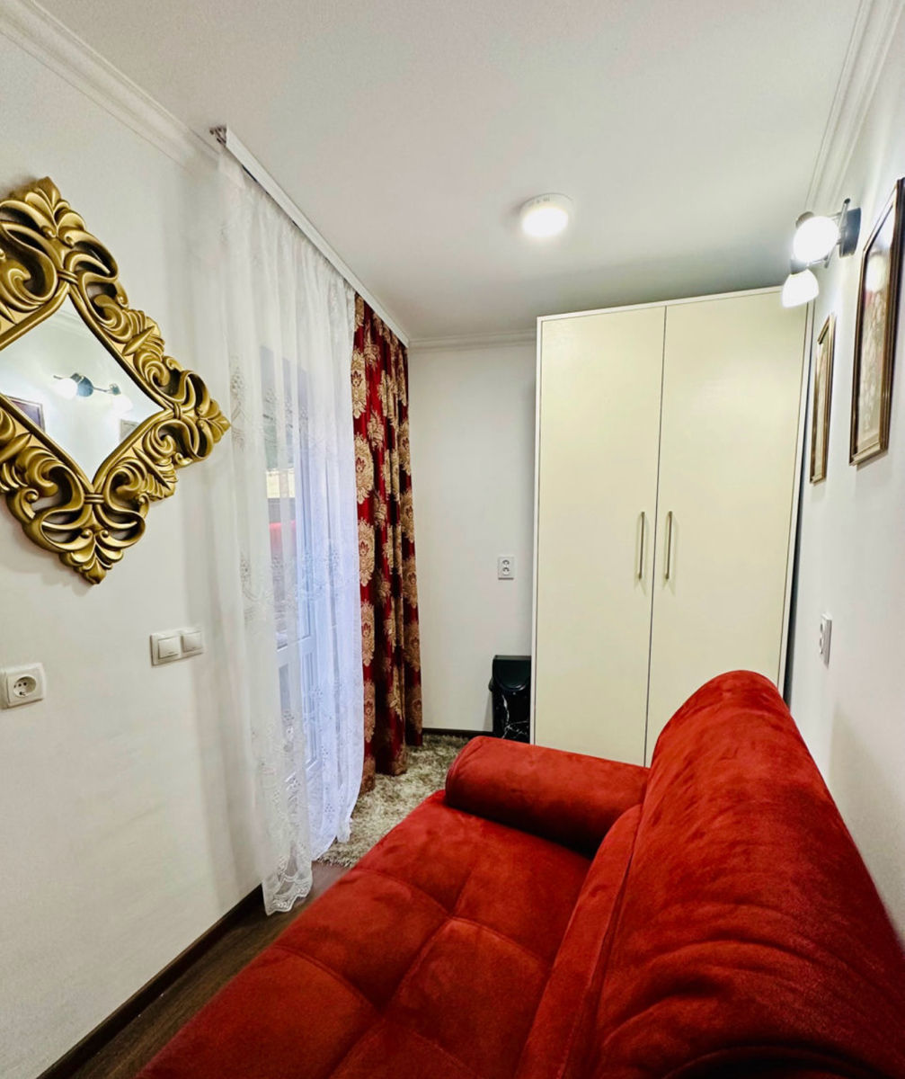 Buiucani, str. Paris