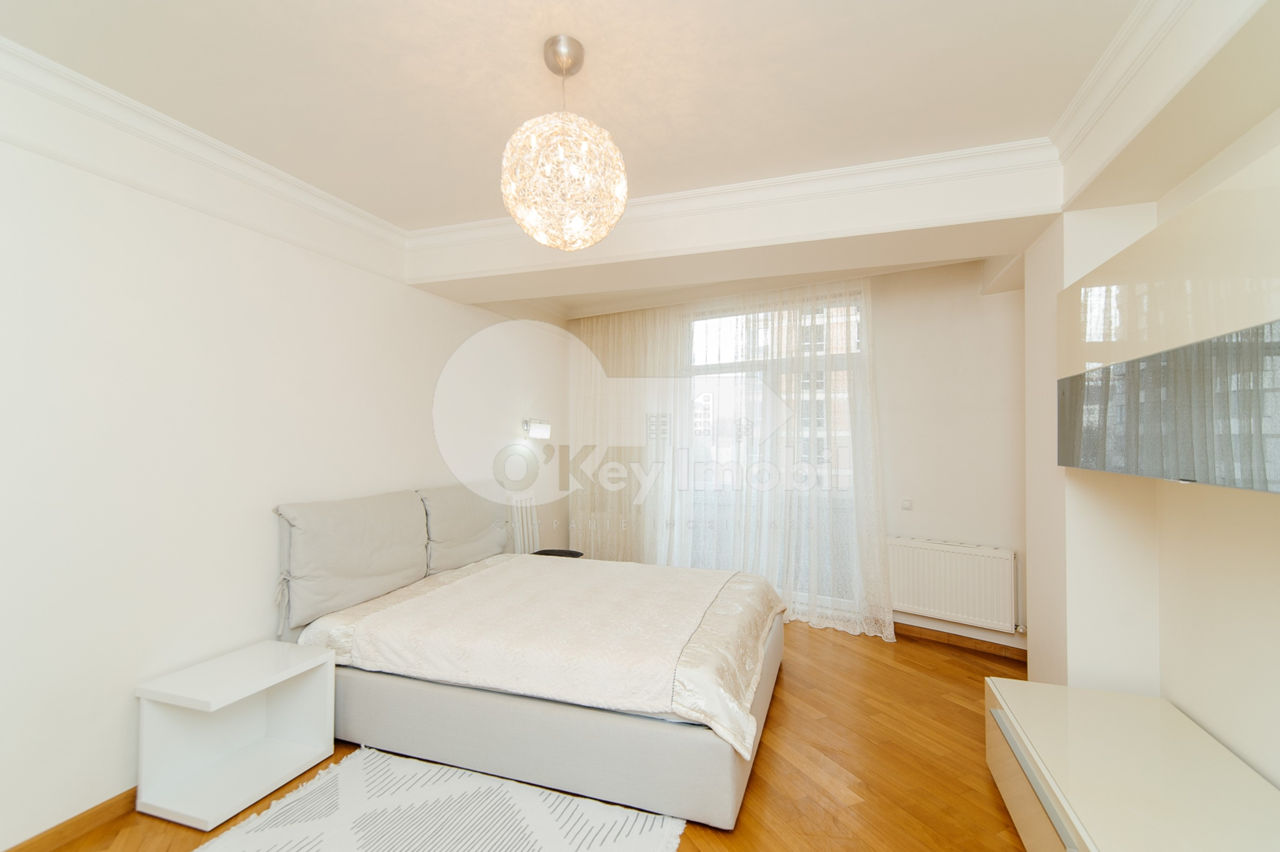 Apartament cu 3 camere, 130 m², Centru, Chișinău foto 13