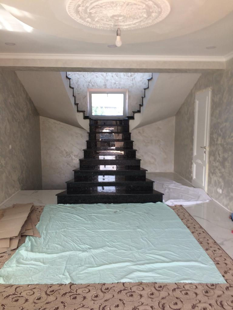 Scări, blaturi, pervazuri, glafuri etc. din granit sau marmura + instalare foto 0