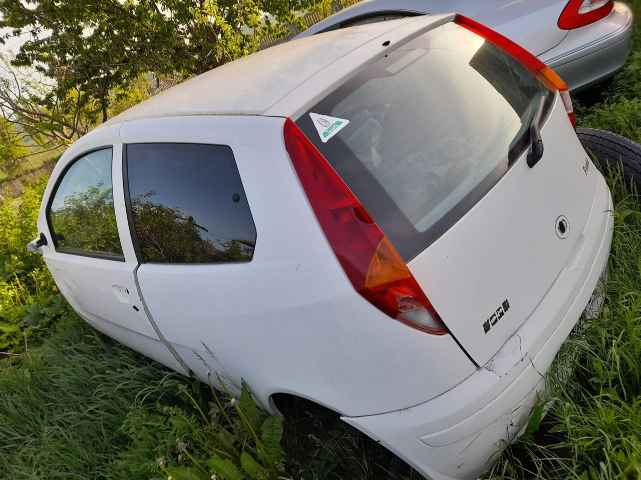 Fiat punto piese Dezmembrez punto di alte modele foto 0