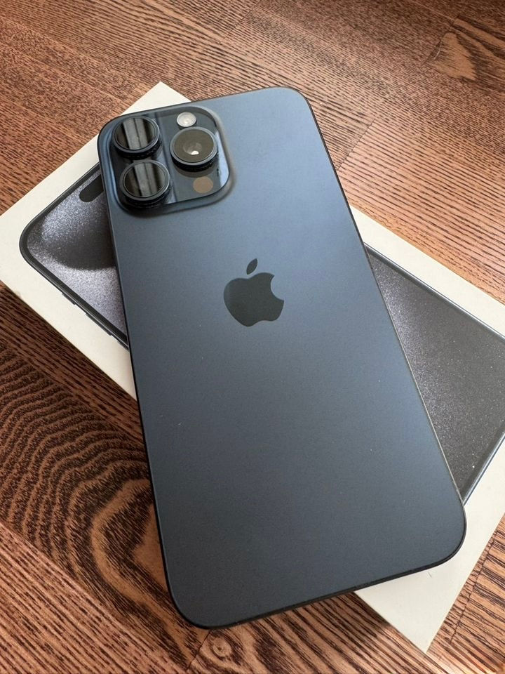 iPhone 15 Pro Max 256Gb фото 0