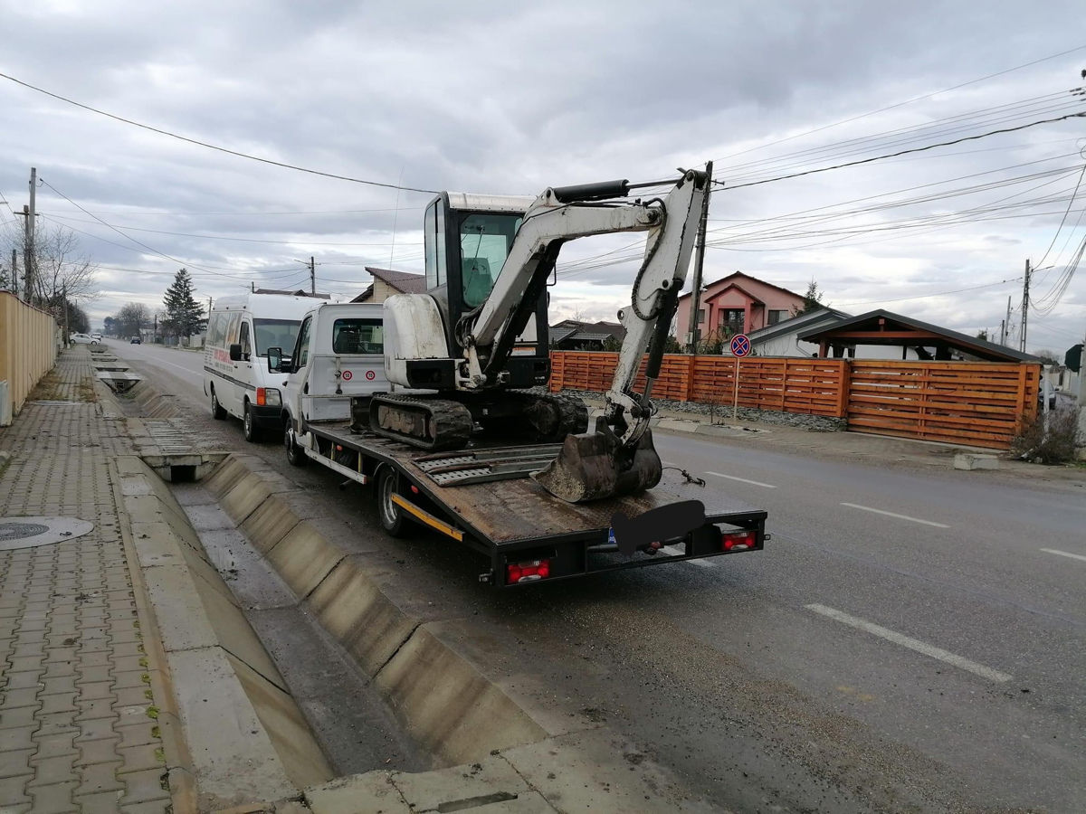 Evacuator Moldova - Platforma 8m pina la 5T - Evacuator Europa foto 1