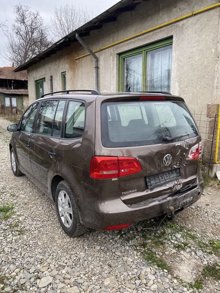 Toyota Auris foto 8