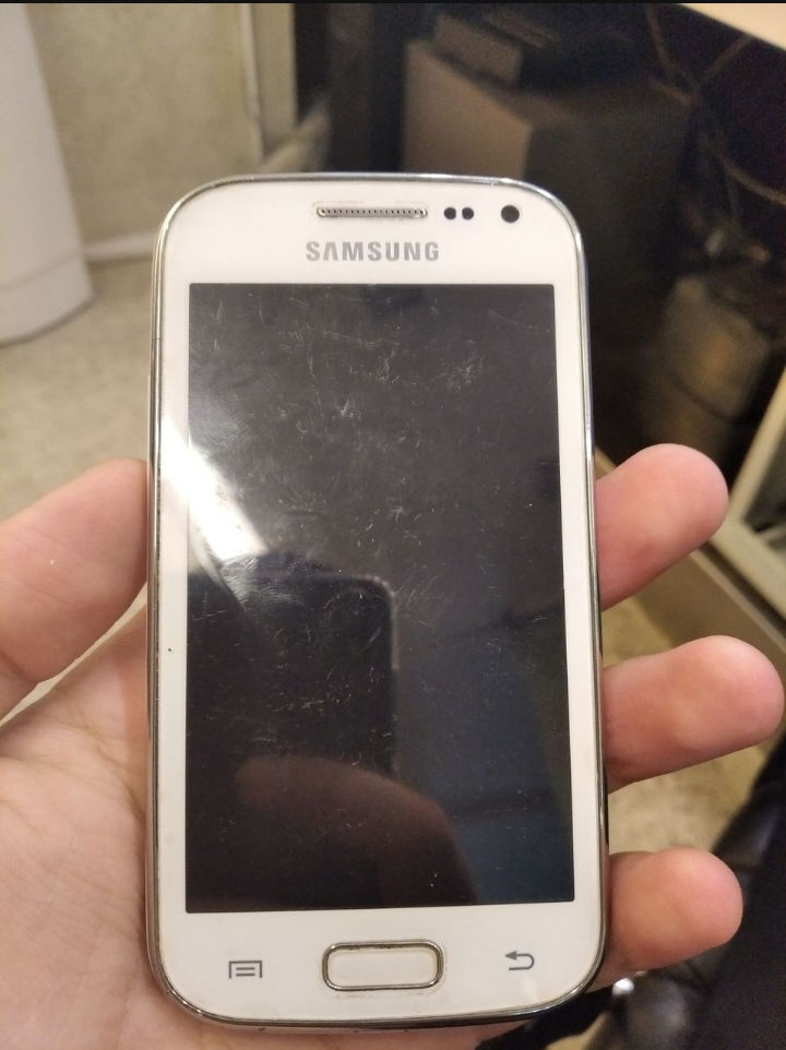 Продам Samsung и Fly не дорого!!!