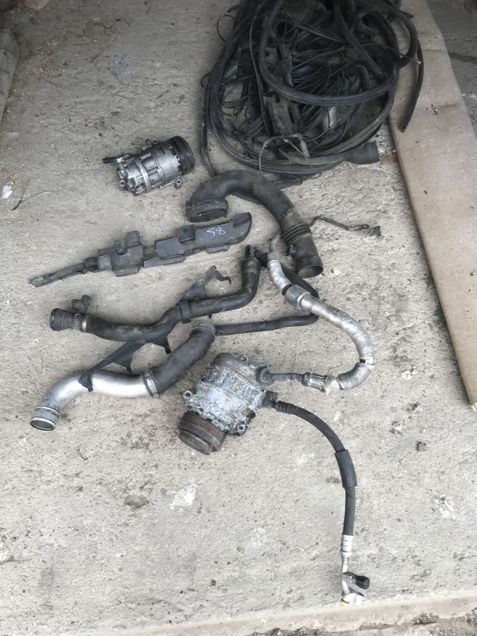 Запчасти все Dezmembrare BMW E46 320D   фото 7