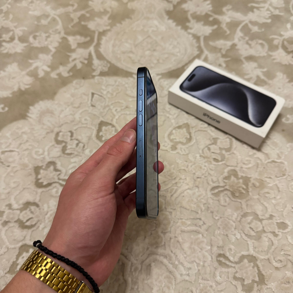 iPhone 15 Pro 128GB Blue Titanium foto 2