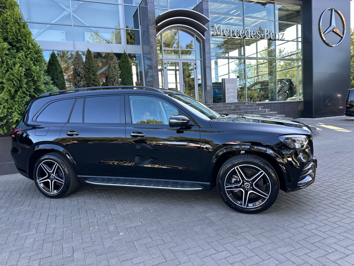 Chirie Mercedes GLS 450 фото 6