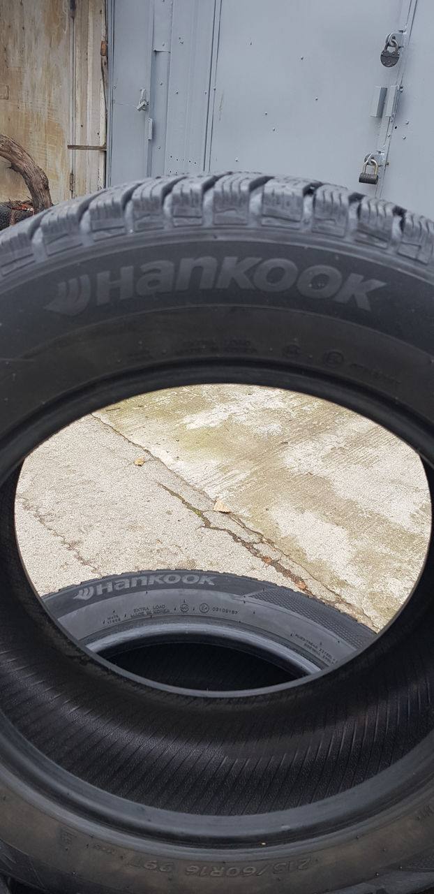 215/65 R16 Hankook