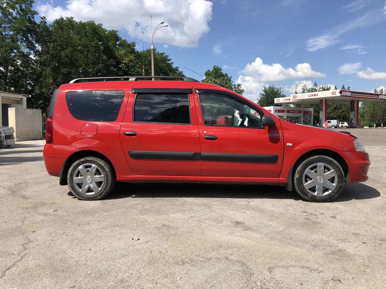 Oferim Credite cu gaj, de la 1 % pe luna, gaj masini sau imobil. foto 4