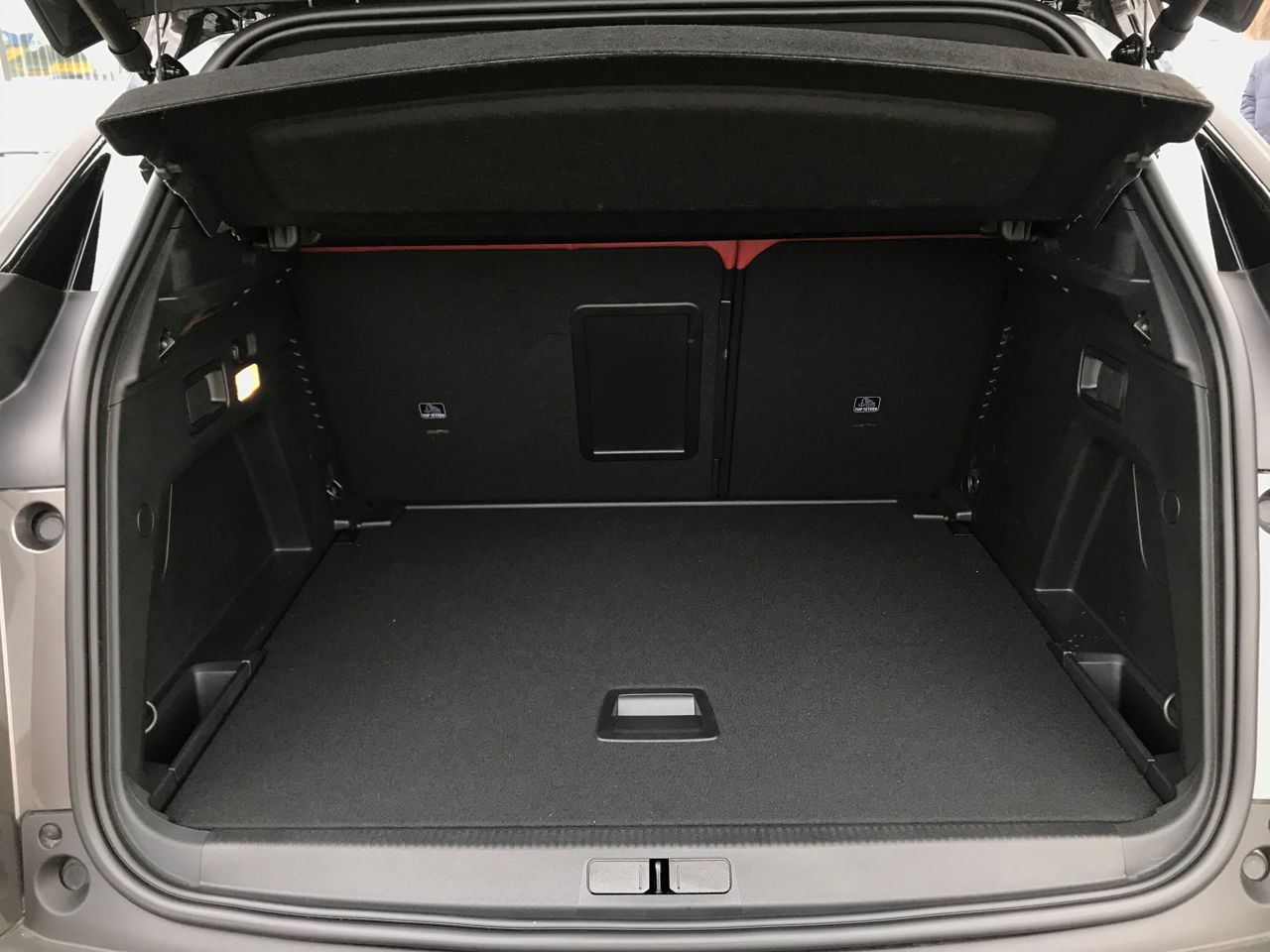 Peugeot 3008 foto 16