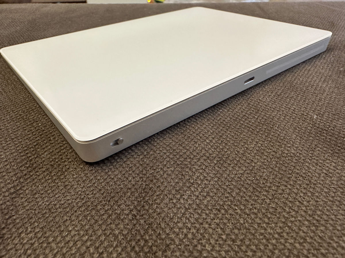 Тачпад Apple Magic Trackpad 2 в отличном состоянии foto 3