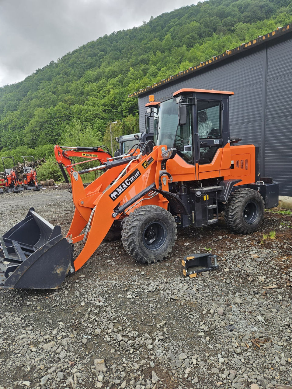 Încărcător frontal macao xk150 f: credit fără prima rată foto 0