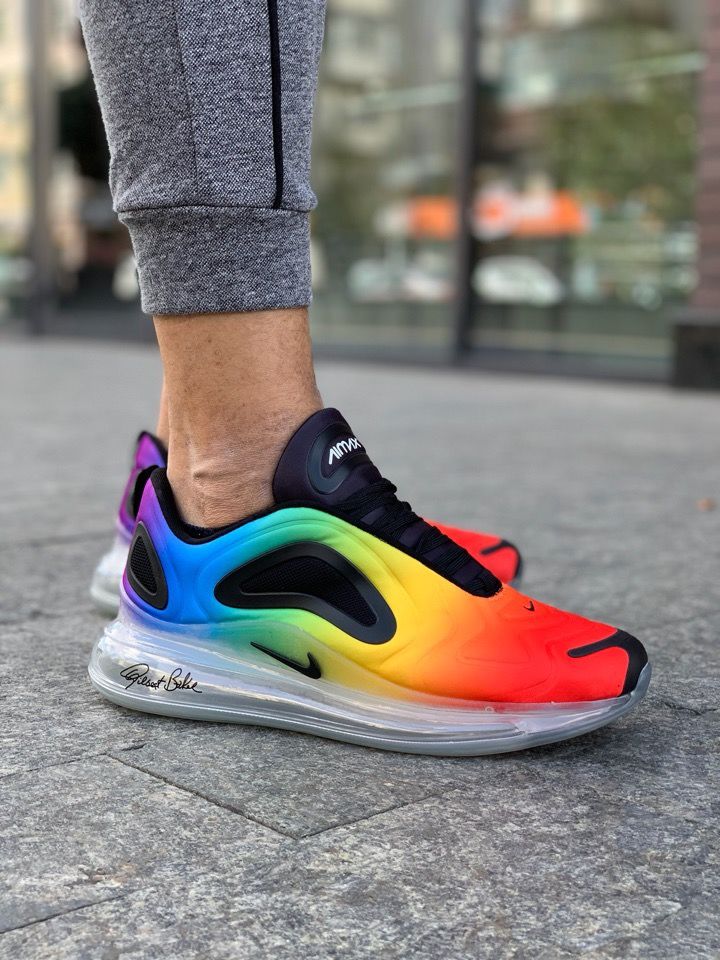 Nike Air Max 720 Rainbow 8044