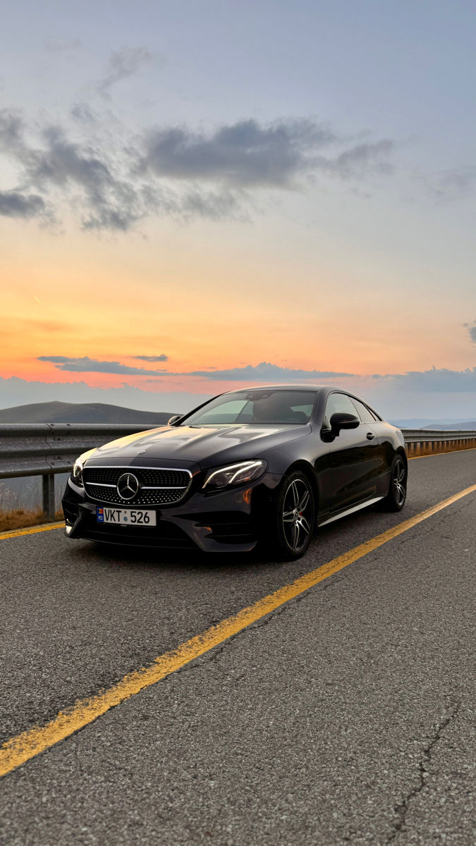 Mercedes E-Class Coupe foto 0