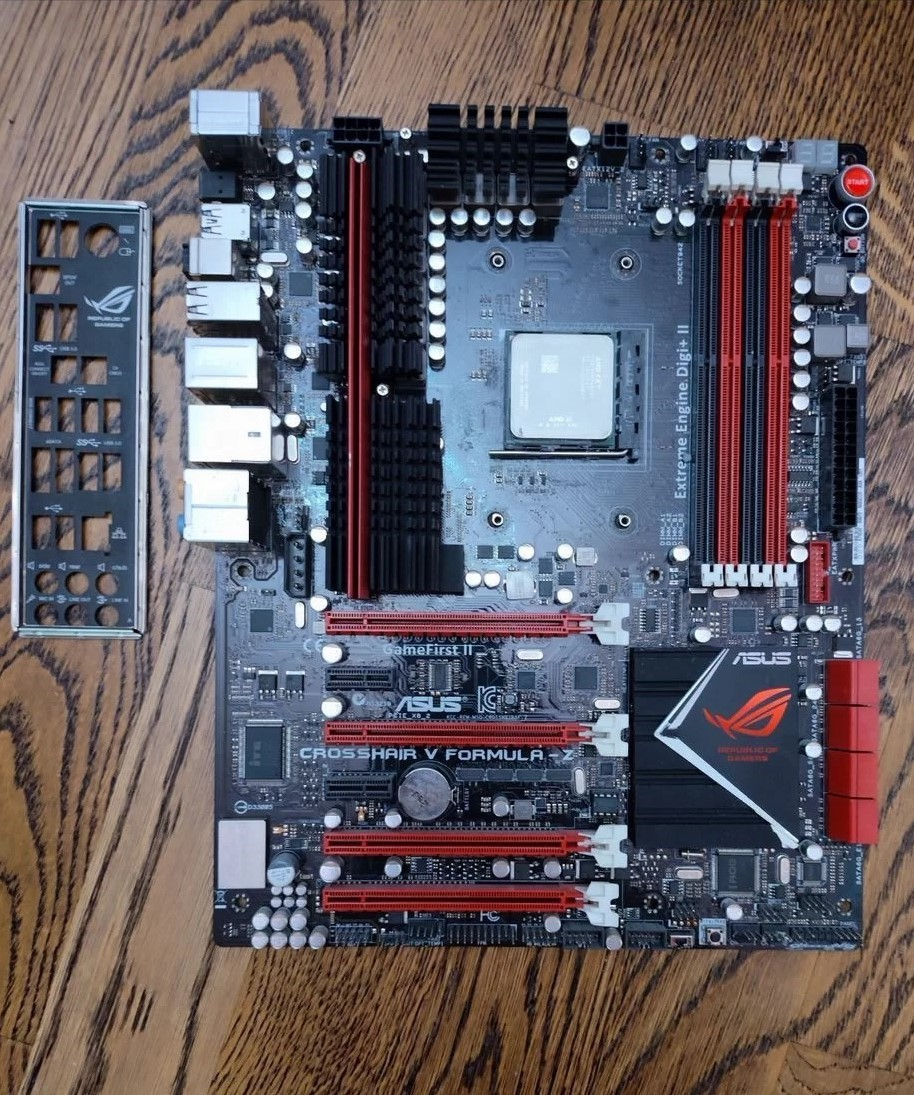 Asus Crosshair V Formula-Z Republic of Gamers фото 0
