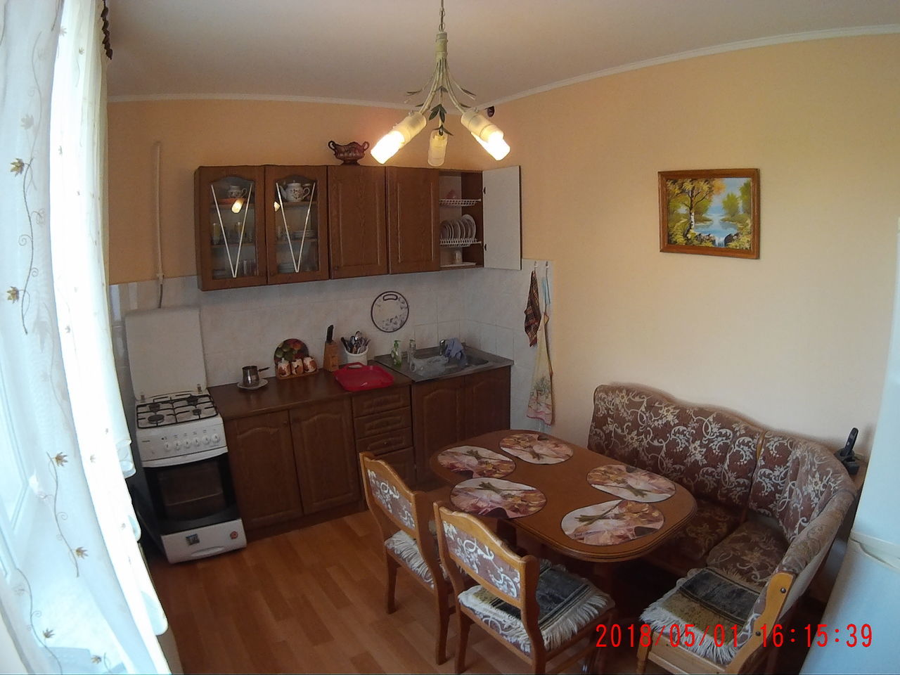 Se vinde casa cu 2 nivele, Codru.  115000 EURO. foto 3