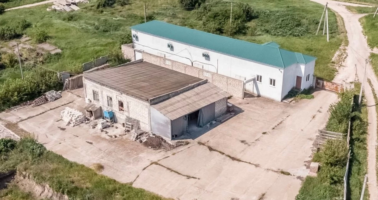 Depozit cu teren privat - negrești foto 0