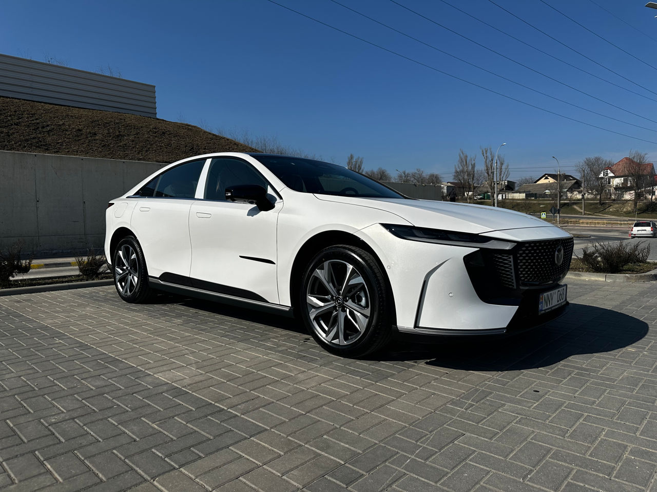 Mazda EZ-6 foto 0