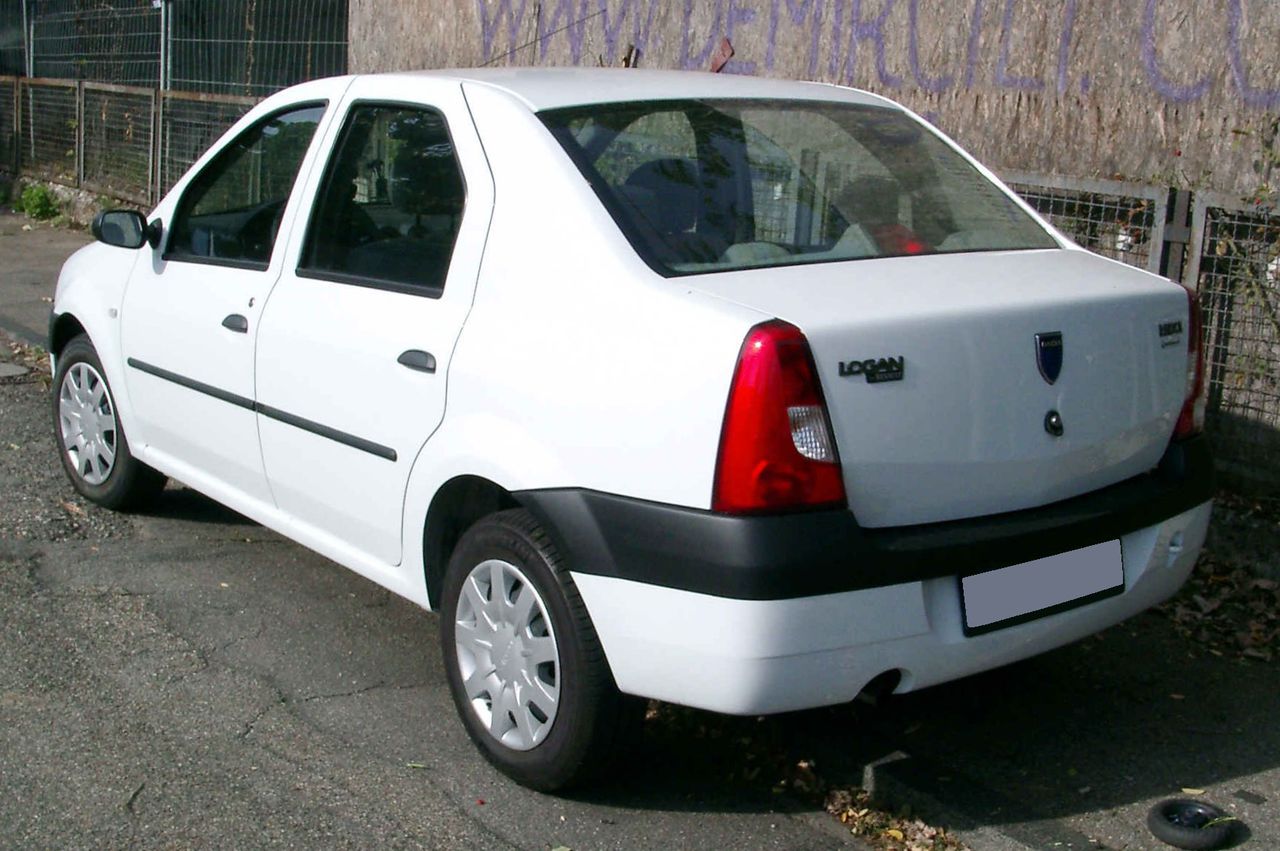 Dezmembrez Dacia Logan    2004- 2012 foto 4