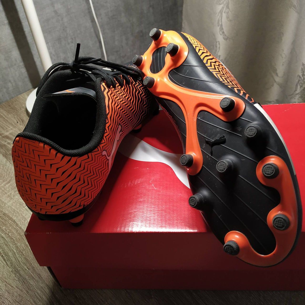 Обувь для футбола. Puma 40.5 р.
