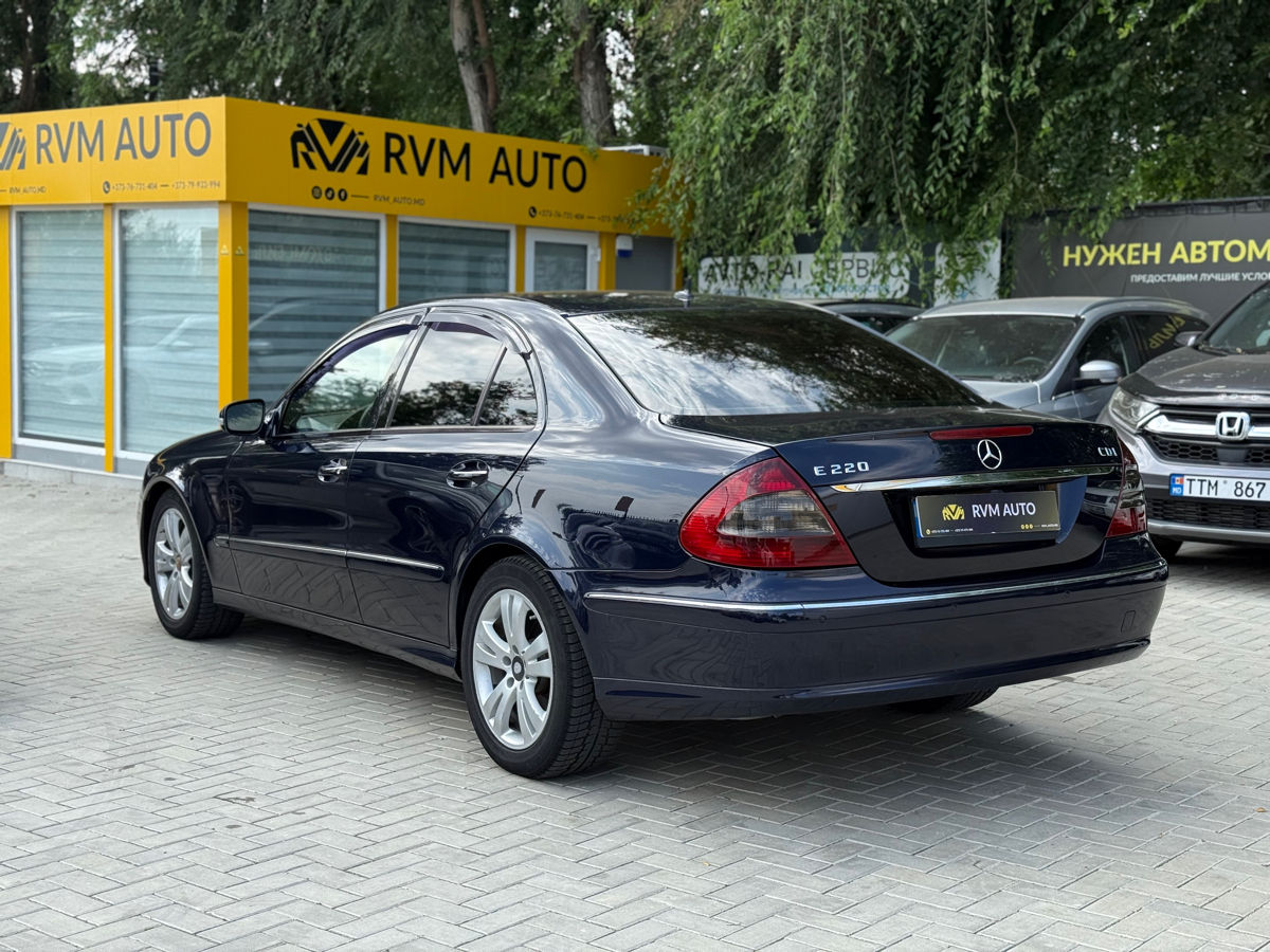 Mercedes E-Class foto 6
