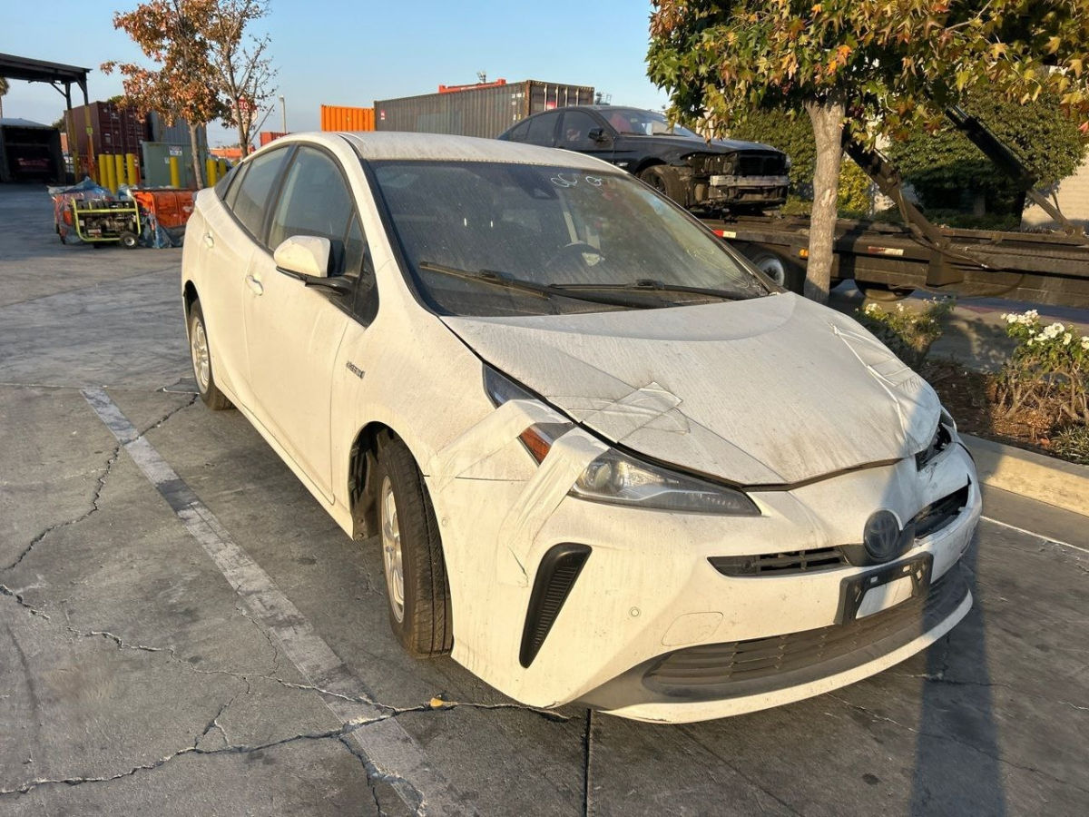 Toyota Prius foto 1