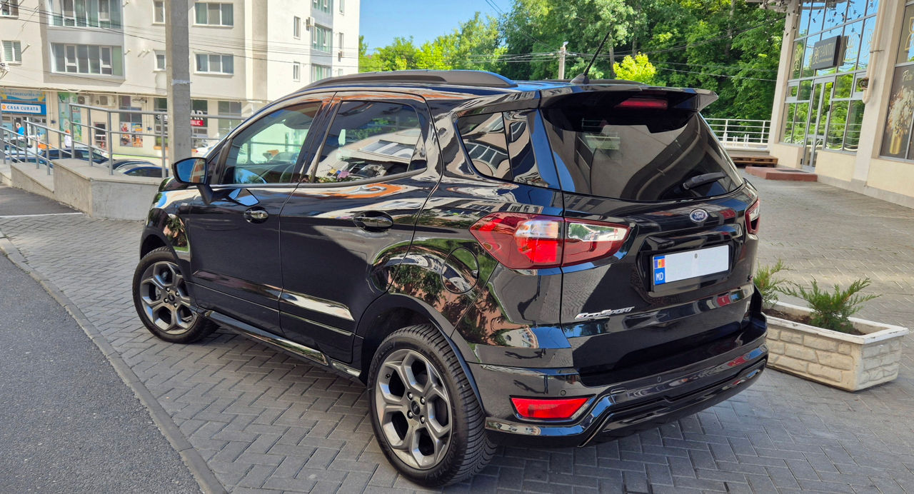 Ford EcoSport фото 3