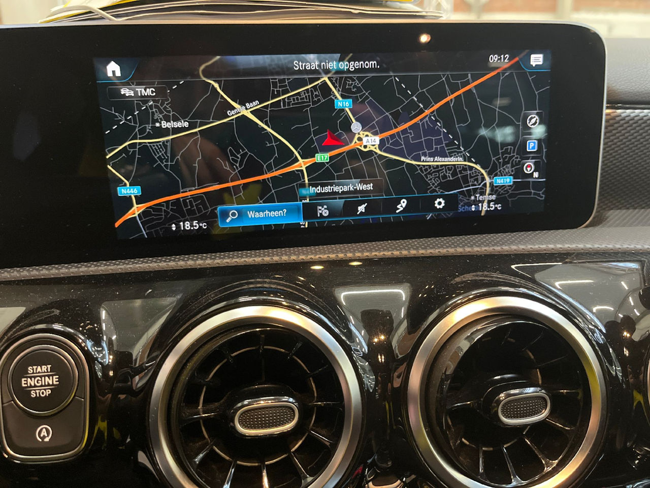 Mercedes A-Class foto 14
