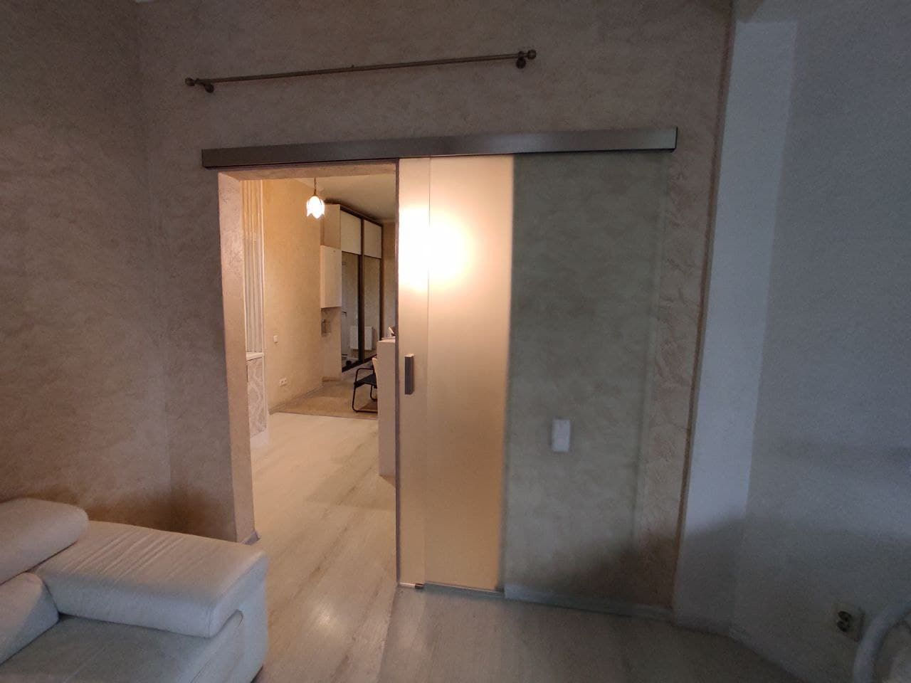 Usi din sticla călită pentru orice interior foto 6