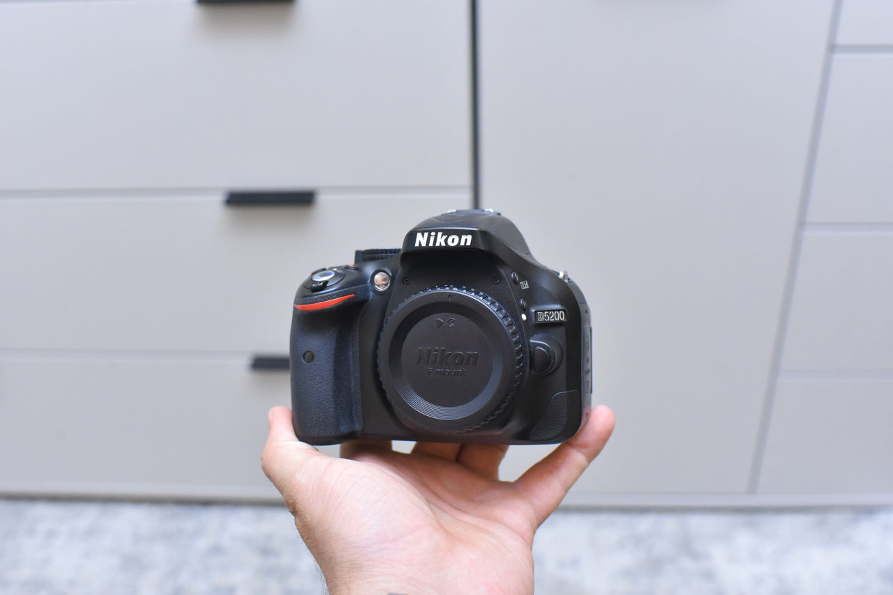 Nikon D5200 Kit foto 0