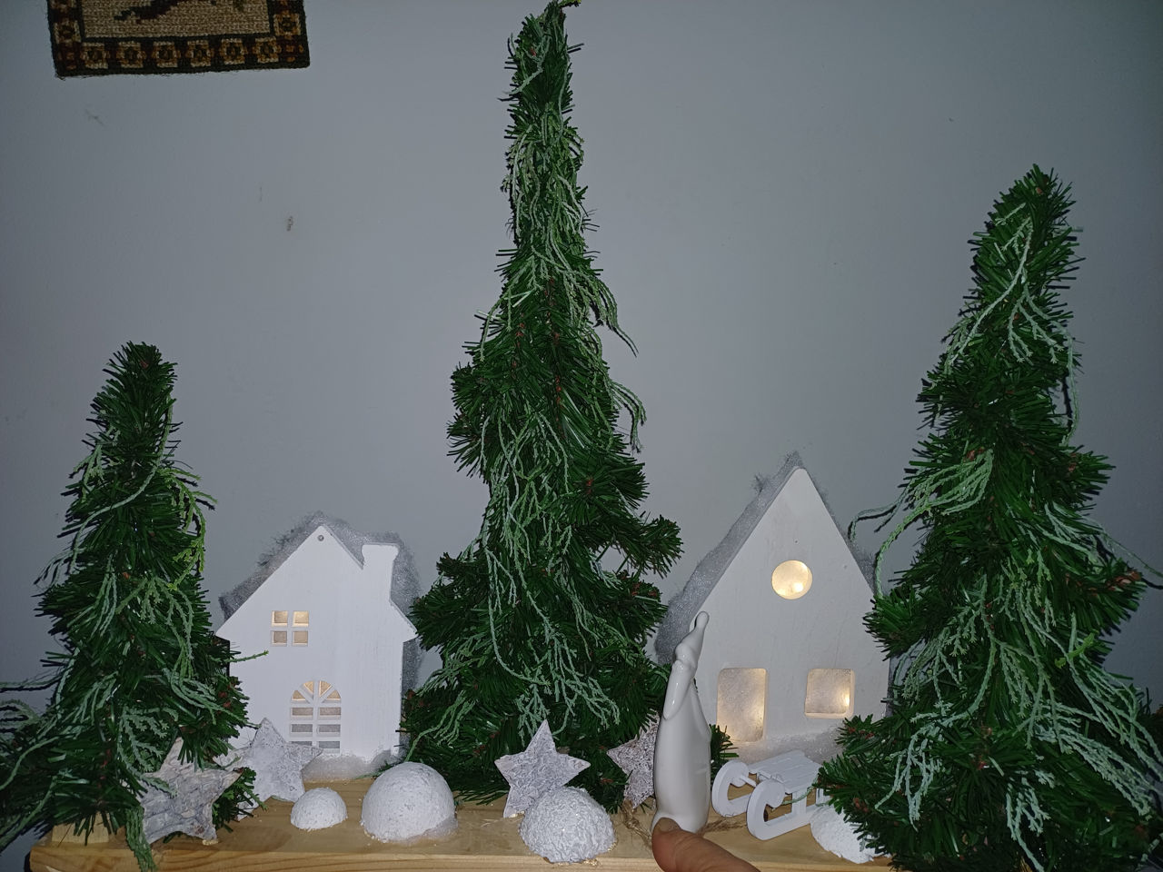 Decoratiuni de iarna,  confectionate manual, compozitii vii pentru masa de revelion. foto 4