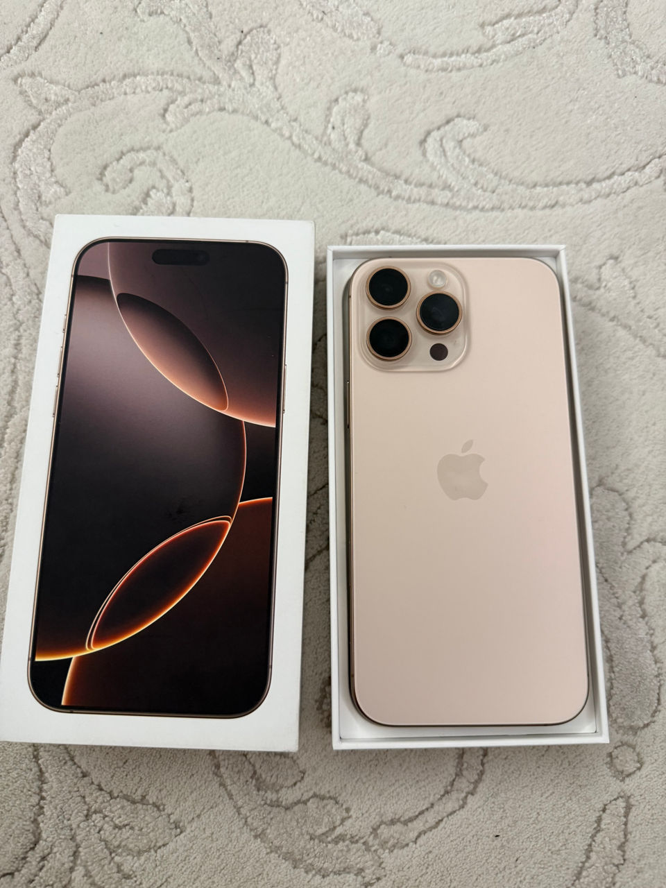 Vind iPhone 16 Pro Max 512Gb Desert Titanium , Bateria 100% , Garantie 2 Ani Orange