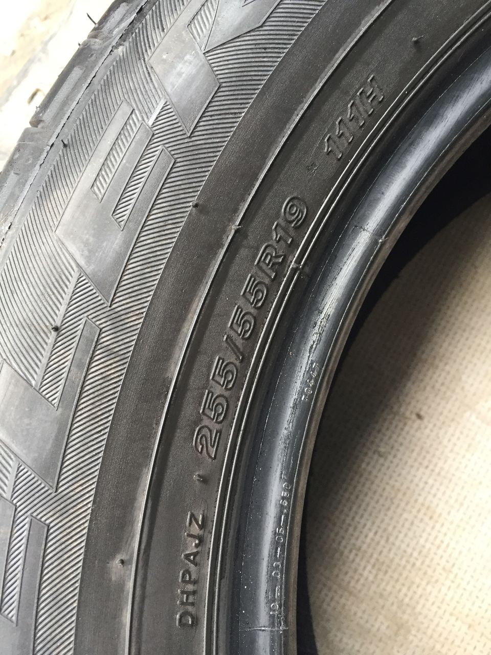 255/55 R19 фото 1
