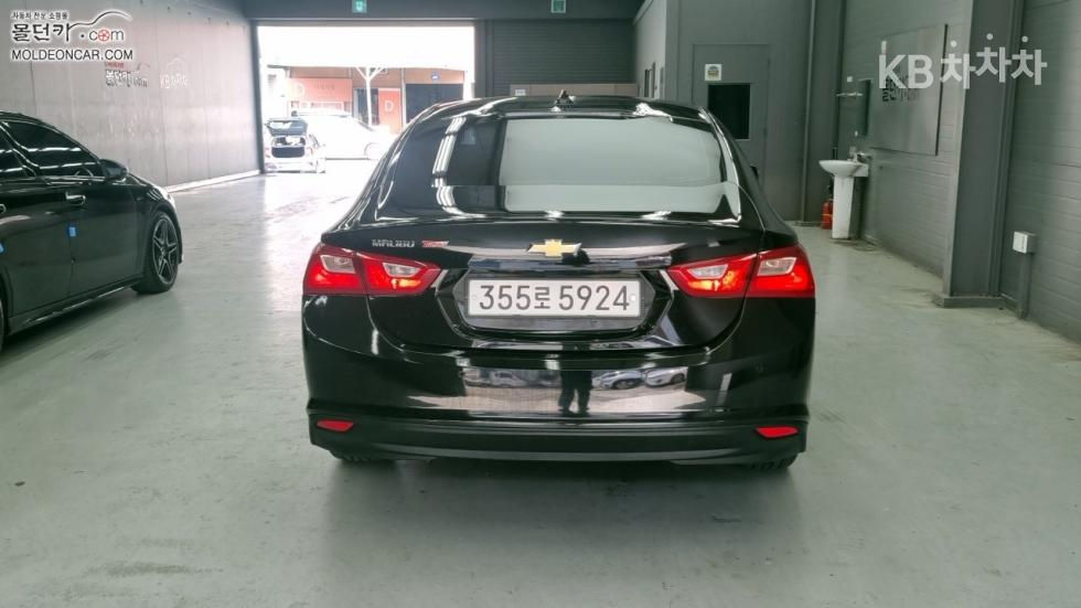 Chevrolet Malibu фото 3