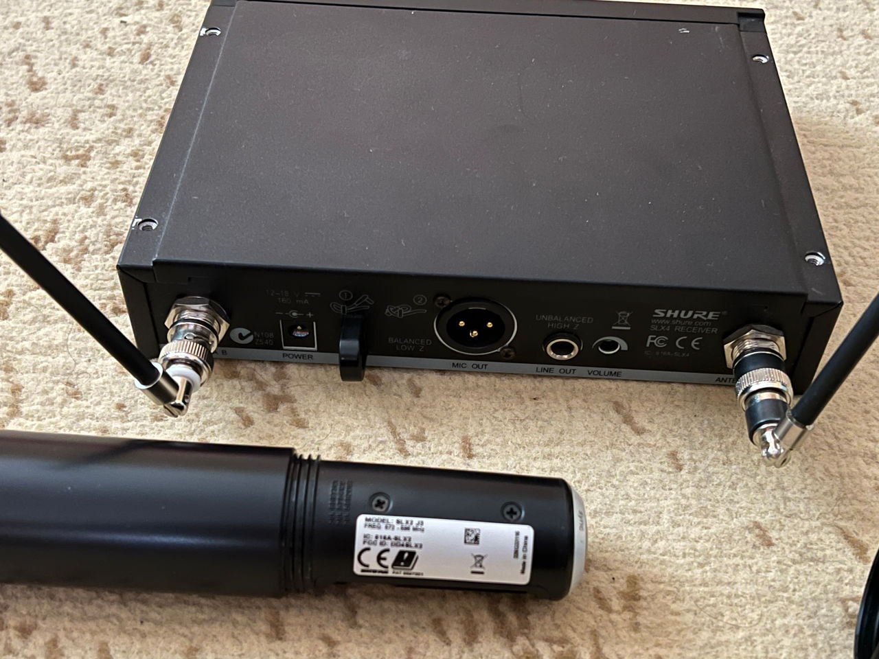 Microfon radio shure SLX4/58 - original foto 1
