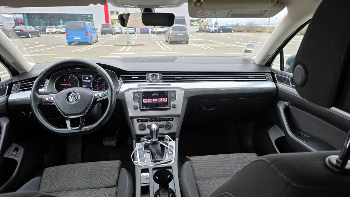 Volkswagen Passat foto 8