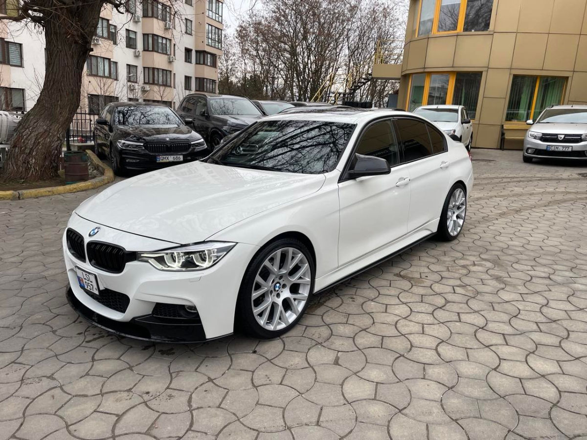 Bmw F30 foto 0
